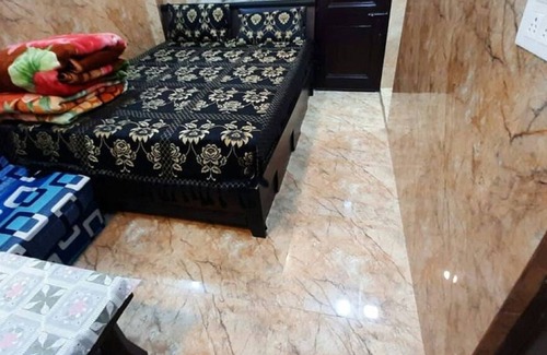 Barakhamba Casa | Room in Guest Room - Posh S Delhi Foreigners Area, Lajpat Nagar