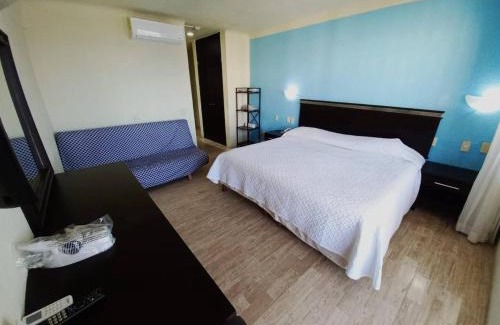 Zona Hotelera Casa | Room in Guest room - Studio 502 inside Cancun Resort