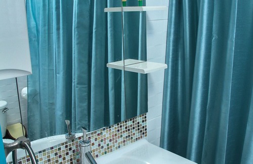 Warners Casa | Room in Guest Room - Zenbreak Bliss Twin Bedroom