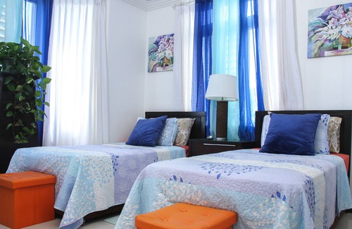 Warners Casa | Room in Guest Room - Zenbreak Bliss Twin Bedroom