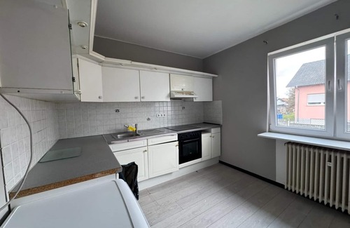 Ramstein-Miesenbach Apartamento | Room in Landstuhl (Room 9, upper floor)