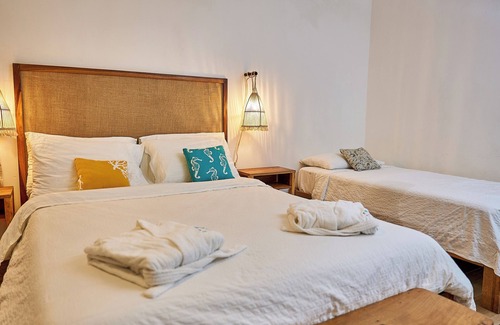Las Penitas Casa | Room in Lodge - Grape 2 - Family Room for 5 People