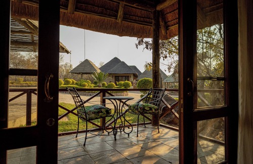 Mookgopong Casa | Room in Lodge - Mmakuba Game Lodge, Two Bedroom Villa 3
