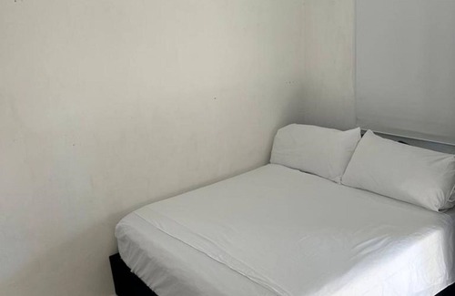 Torices Casa | "room in Lodge - Tr-v1d Hostel Room Near Castillo San Felipe With Pool and Wifi"