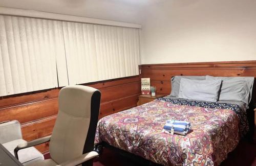 Monterey Park Casa | Room in Monterey Park CA