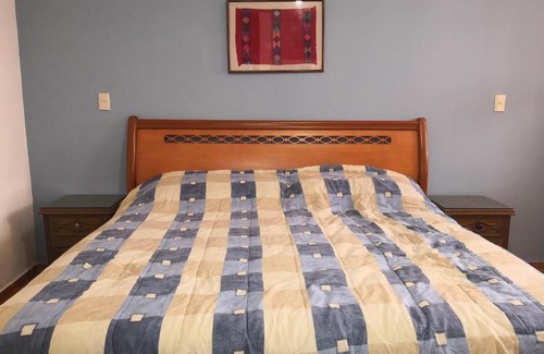 Barrio del Cerrillo Casa | Room in House - Awesome King Room In City Center