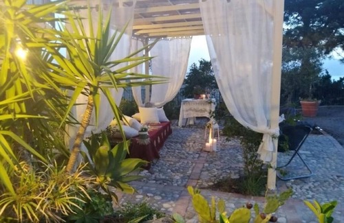 Catona Casa | Room in panoramic Villino between sea and relaxation with parking