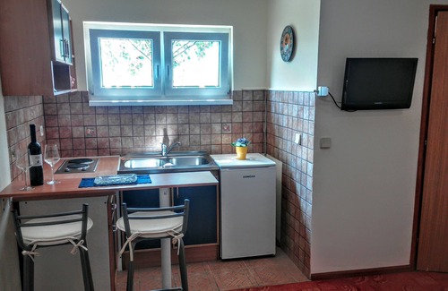 Samobor Casa | Room in Studio - Vacation in Croatia's Countryside