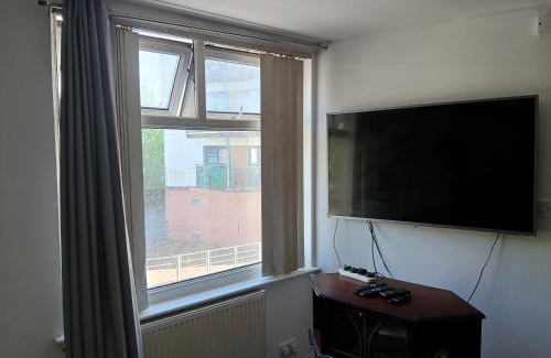 St Helens Casa | Room in town centre