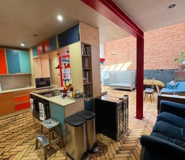 Hackney Central Casa | Room in unique school conversion