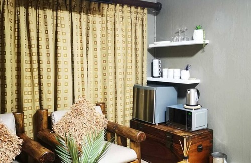 Greater Johannesburg Metropolitan Area Casa | Room in Guest Room - Indulgent Escape, Jet Bath, Stunning Views & Boma Firepit -retreat From the City