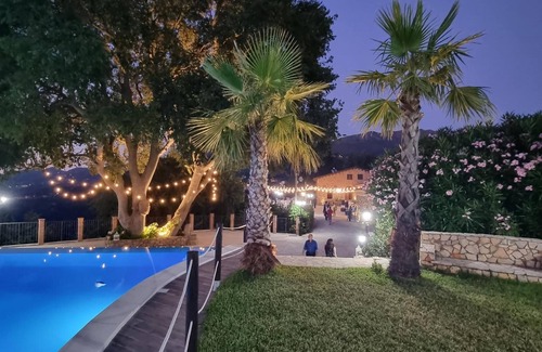 Sant'Angelo di Brolo Apartamento | Habitación 'Infinito' con vistas a la montaña, Wi-Fi y aire acondicionado