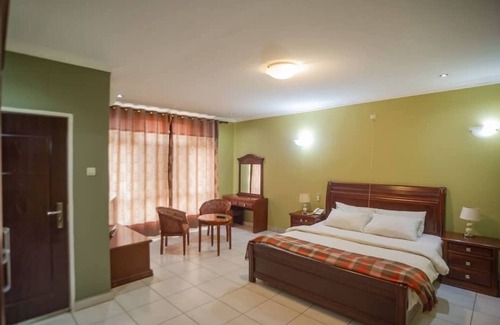 Lubumbashi Casa | Room in Lodge - Large Cozy Room Including Free Breakfast