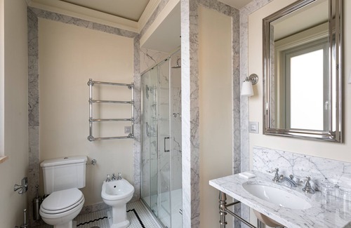 Rione III Colonna Hotel | Room Mate Collection Filippo, Rome-Fontana di Trevi