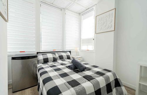 Shaughnessy Village Apartamento | Room n7-Apartment 1 in a SHARED apartment in downtown Montreal