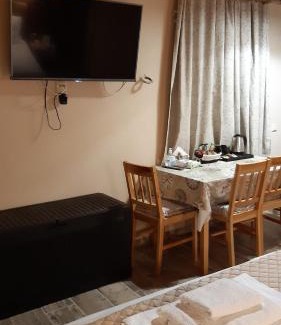 Spata-Artemida Apartamento | Room near the Airport