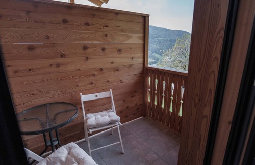 Velturno Apartamento | Habitación 'Oberhemberger Hof Dreier' con vistas a la montaña, terraza compartida y Wi-Fi