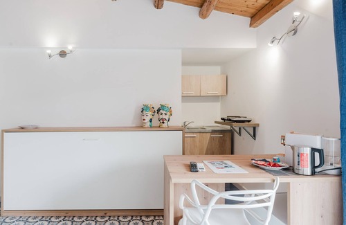 Montallegro Apartamento | Habitación 'Panarea' con balcón, Wi-Fi y aire acondicionado