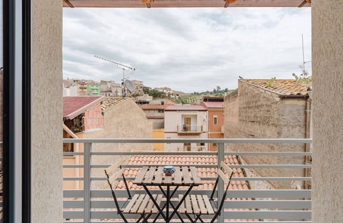 Montallegro Apartamento | Habitación 'Panarea' con balcón, Wi-Fi y aire acondicionado