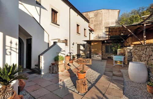 Gragnano Apartamento | Habitación 'Positano Con Vista Montagna' con terraza compartida, jardín compartido y Wi-Fi