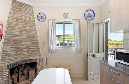 Provesende Apartamento | Habitación 'Quarto 1 - Casa Da Jesus' con vistas a la montaña, Wi-Fi y aire acondicionado.