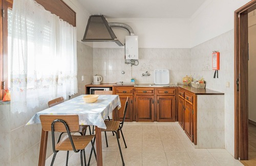 Baiona Apartamento | Habitación 'Quarto Verde' con balcón y Wi-Fi