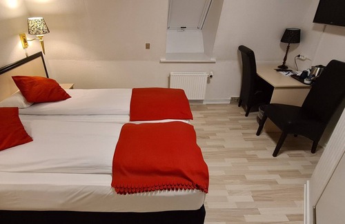 Aalborg Midtby Hotel | Room Rent Prinsen