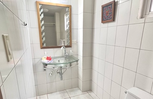 Isla Solarte Cama Y Desayuno | Room with Full Bed Budget