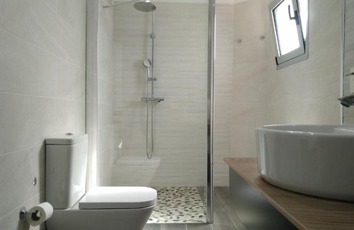 Radazul Casa | Room with private bathroom and sea view, 50 m del mar