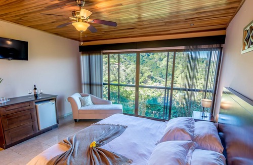 Garabito Apartamento | Room with private rooftop terrace and 360º view