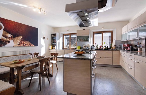 Sluderno Apartamento | Habitación 'Zirbensuite Zi 1' con vistas a la montaña, jardín compartido y balcón