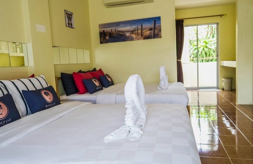 Bang Sare Hotel | RoomQuest One Bangsaray