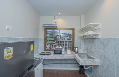 Nanai Road Apartamento | RoomQuest The Peak Patong Hill