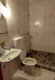 Burtaisi Casa | Rooms and Apartments Milica
