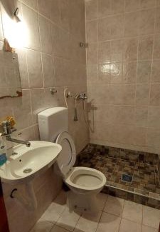 Burtaisi Casa | Rooms and Apartments Milica