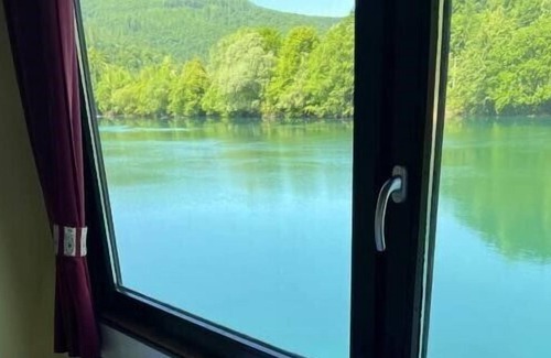 Lohovo Apartamento | Rooms and Apartments Neron / Triple room 4