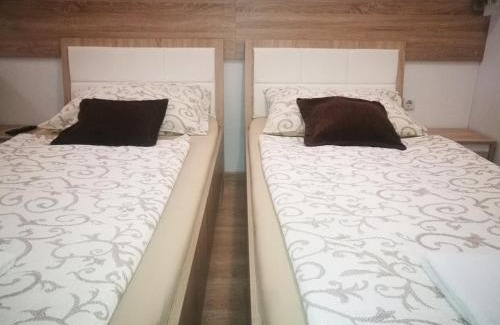 Slavonski Brod Casa | Rooms Aračić
