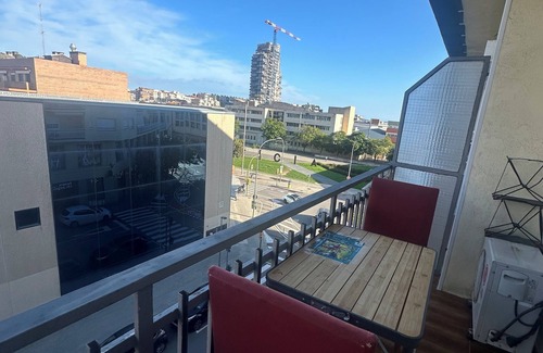 Mataro Condominio | Alquiler habitaciónes en piso compartido buen ambiente, espacios privados