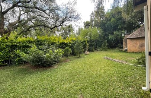 Garsfontein Casa | Rooms in a guest-only home behind Menlyn Maine