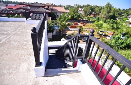 Seeduwa - Katunayake Apartamento | Rooms in Apartment with AC in Katunayake - 8 bedrooms