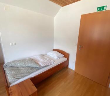 Zgornje Jezersko Cama Y Desayuno | Rooms Kočna