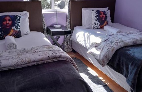 Faerie Glen Casa | Rooms @Lelapa