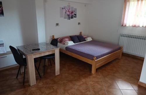 Vrelo Korenicko Casa | Rooms Marijanović Plitvice