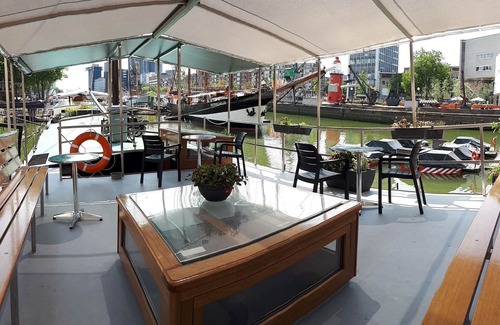 Stadsdriehoek Alquiler De Eote | Rooms on Water, una lujosa 'casa' de vacaciones en el agua en el centro de Rotterdam