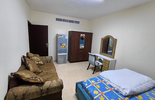 Al Qasimia Casa | Rooms opposite mega mall in telephone shops roundabout flat no 203