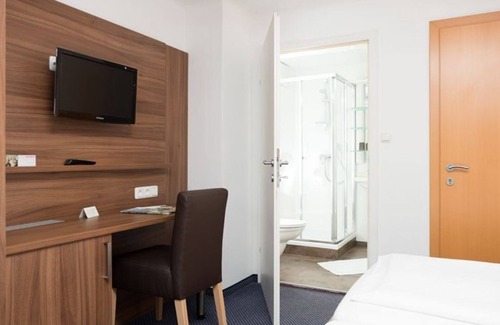 Tiefgraben Cama Y Desayuno | Habitaciones - Pensión Irlingerhof ***