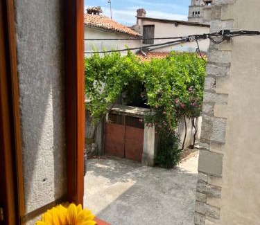 Gracisce Casa | Rooms Poli Luce - Room Jurina