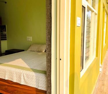 Suja Casa | Rooms with Kitchenette , Bir Colony