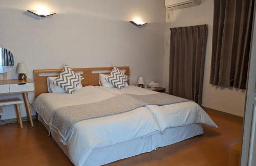 Shin-Osaka Casa | Roomy 4BR Home Sleeps 9／ShinOsaka／Large Groups