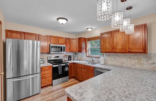 Lake Harmony Estates Chalet De Esquí | roomy CHALET-3 mts WALK2LAKE w/LINENS/FIREPIT/HOTTUB/GAMES/BB&JACK FROST Ski mts
